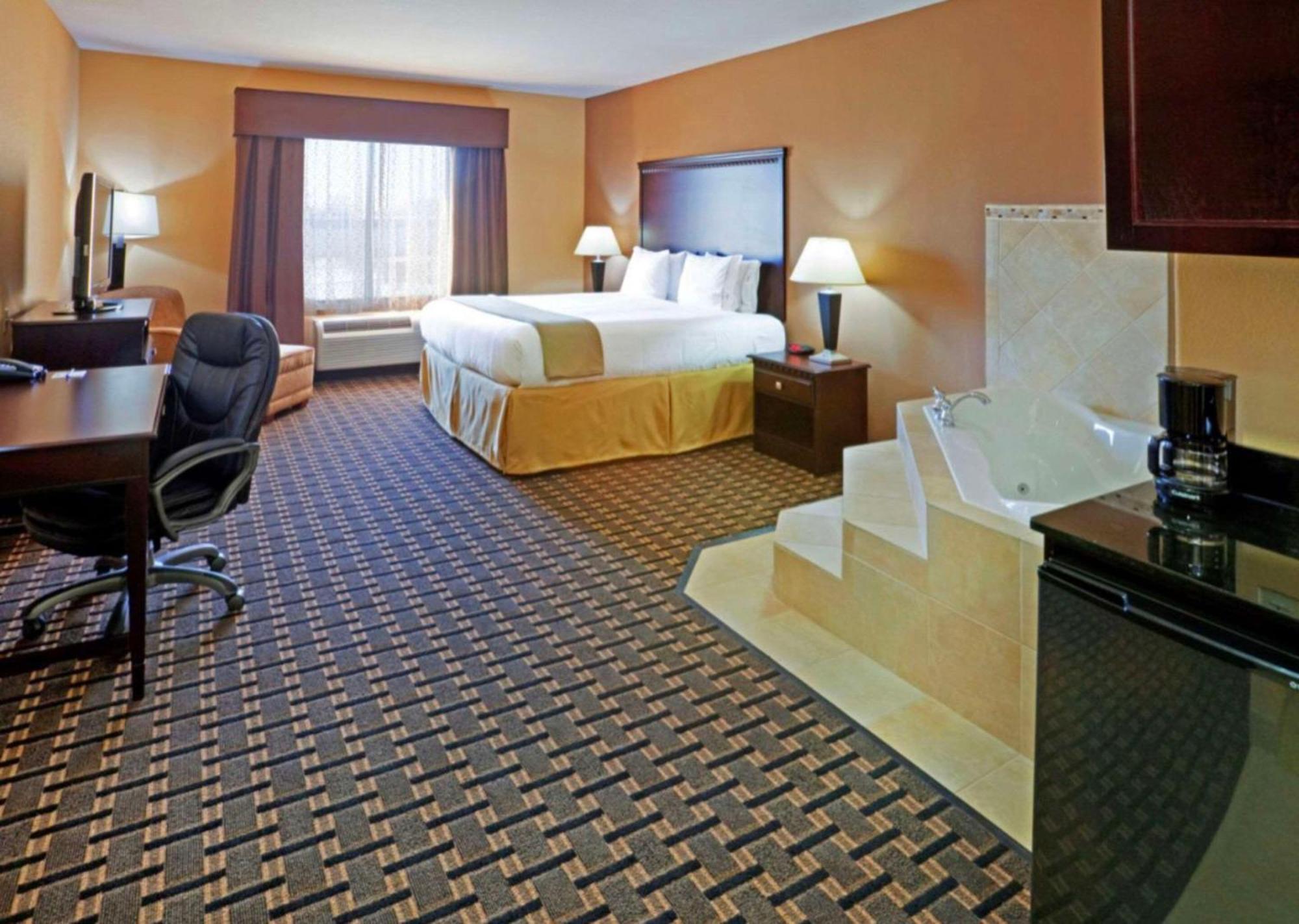 Comfort Inn & Suites Dallas Medical-Market Center Eksteriør billede