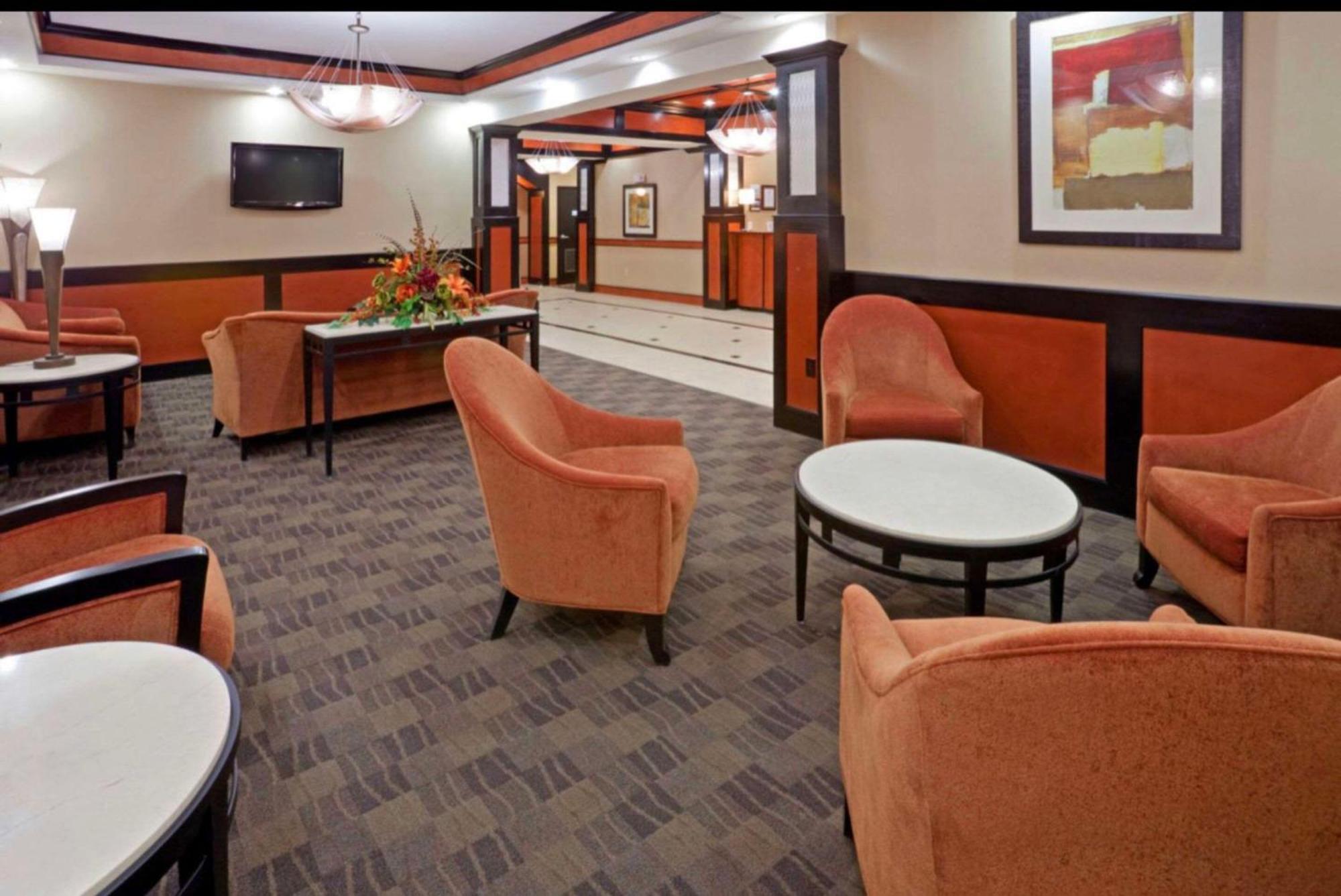 Comfort Inn & Suites Dallas Medical-Market Center Eksteriør billede